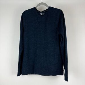 VRST Men's Navy Long Sleeve Tee